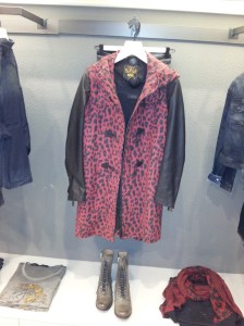 מעיל עור מנוקד שחור אדום של דיזל