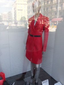 מעילים בסגנון קלאסי בצבע אדום לוהט