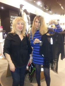 חולצת פרנזים שקופה של H&M