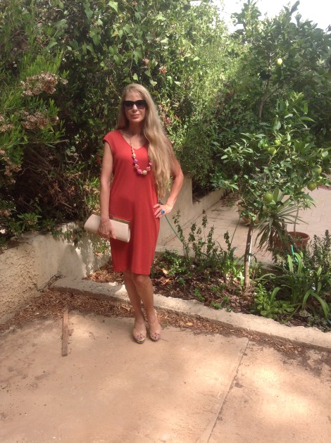 שמלה לא מתאמצת2